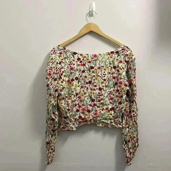 NWT Lost + Wander Floral Square Button Down Crop Top Long Sleeve Large - Picture 3 of 4